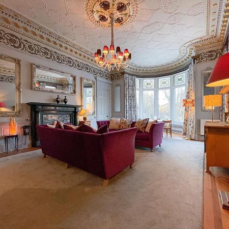 1 Bed Character Filled Glasgow Apartment Exterior foto